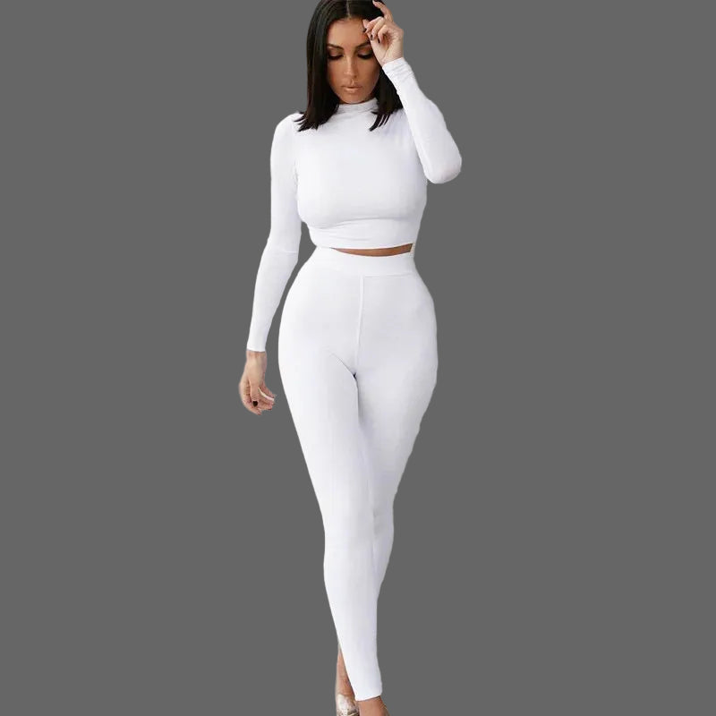 Woman wearing a white outfit 
