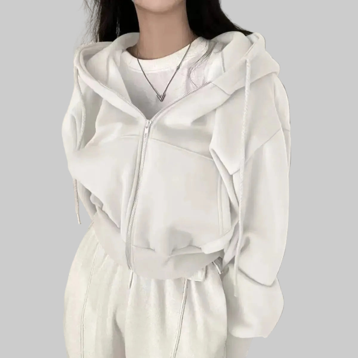 Zip Crop Hoodie – Minimal Y2K Streetwear