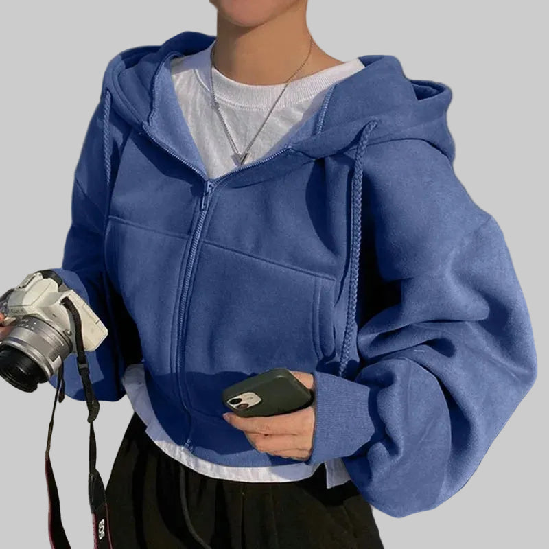 Zip Crop Hoodie – Minimal Y2K Streetwear