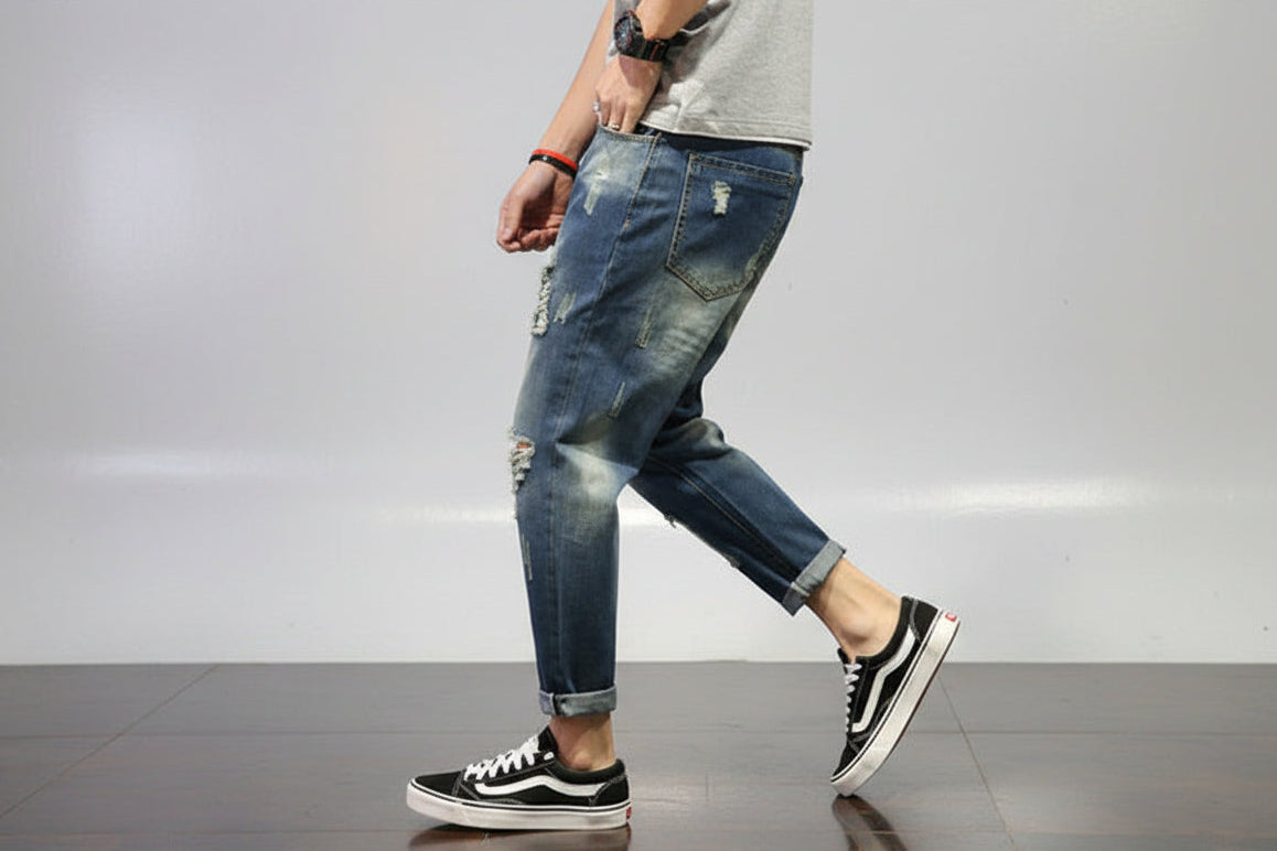 Men's Wide-Leg Cropped Jeans